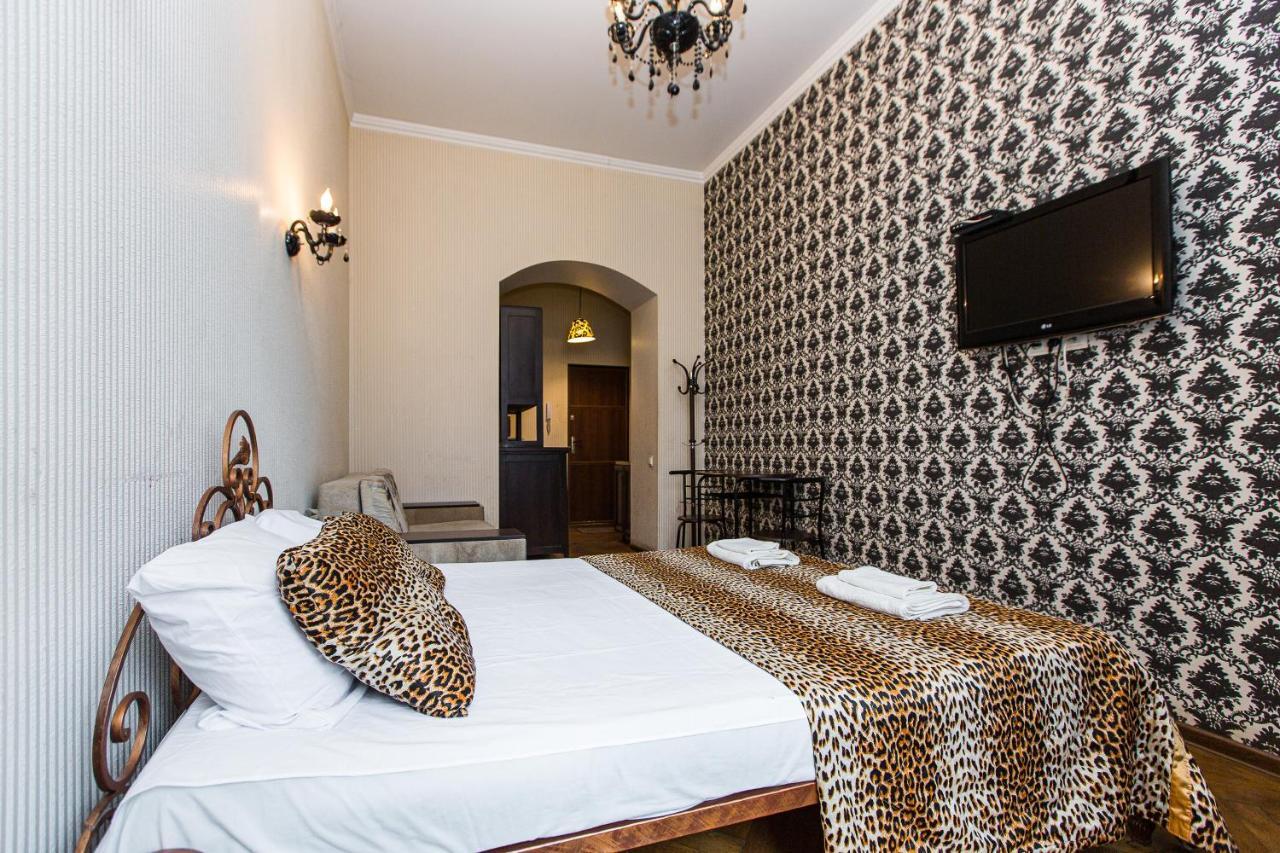 Квартира В Оренду На Копеника 12, Біля Палацу Потоцьких Leopoli Esterno foto