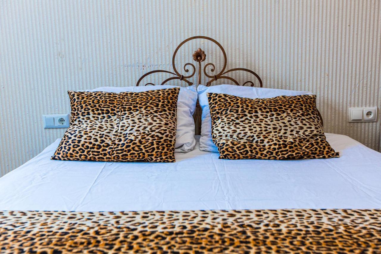 Квартира В Оренду На Копеника 12, Біля Палацу Потоцьких Leopoli Esterno foto
