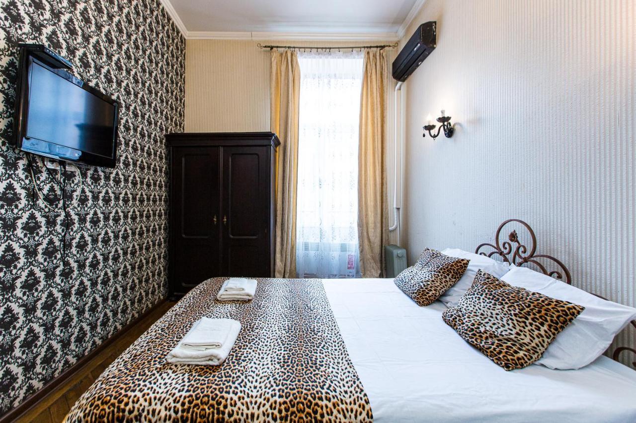 Квартира В Оренду На Копеника 12, Біля Палацу Потоцьких Leopoli Esterno foto