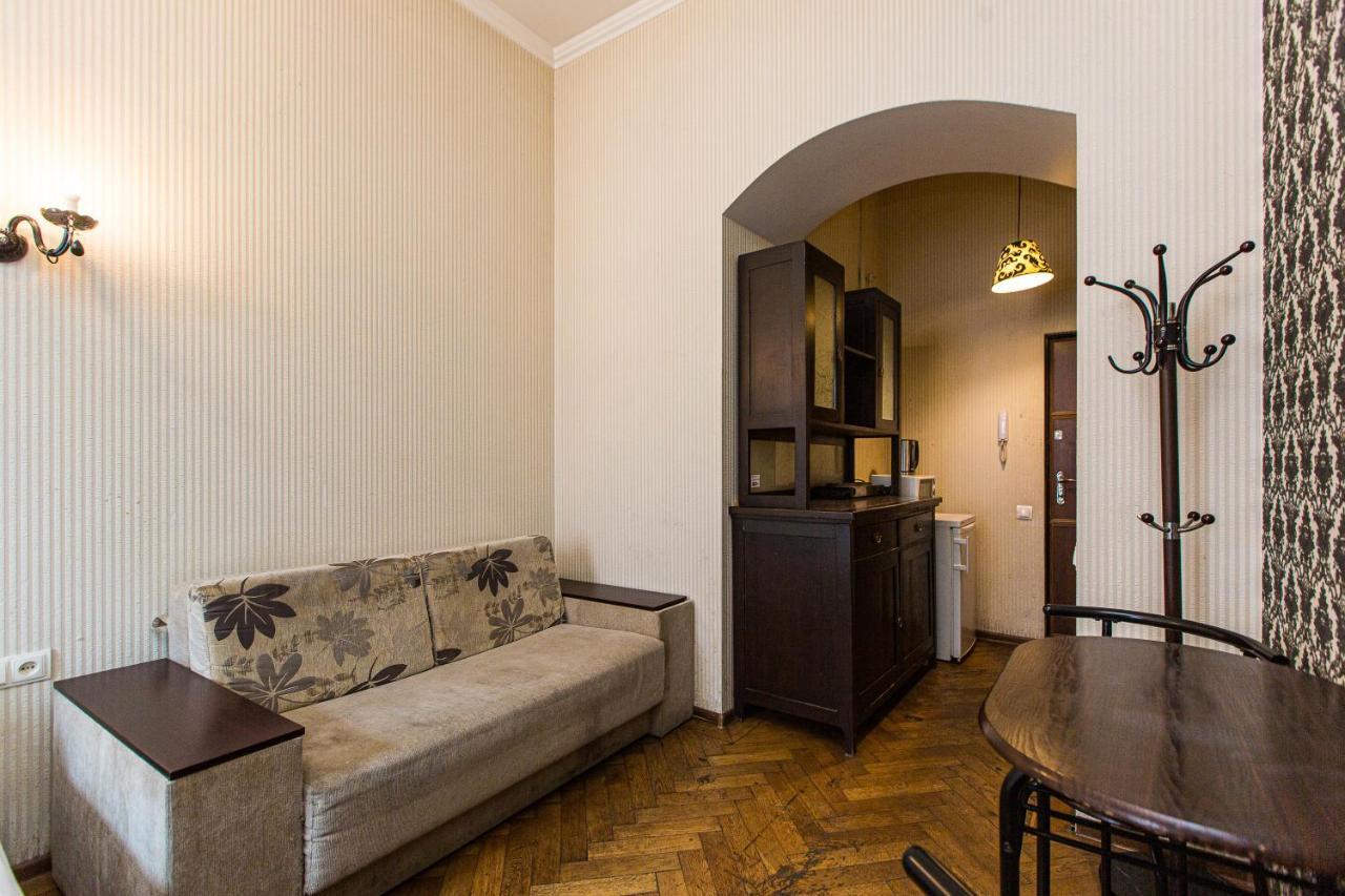 Квартира В Оренду На Копеника 12, Біля Палацу Потоцьких Leopoli Esterno foto