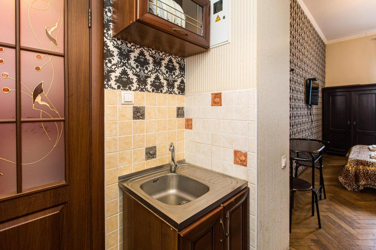 Квартира В Оренду На Копеника 12, Біля Палацу Потоцьких Leopoli Esterno foto