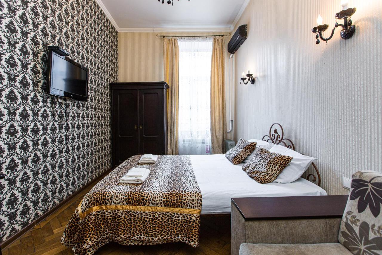 Квартира В Оренду На Копеника 12, Біля Палацу Потоцьких Leopoli Esterno foto