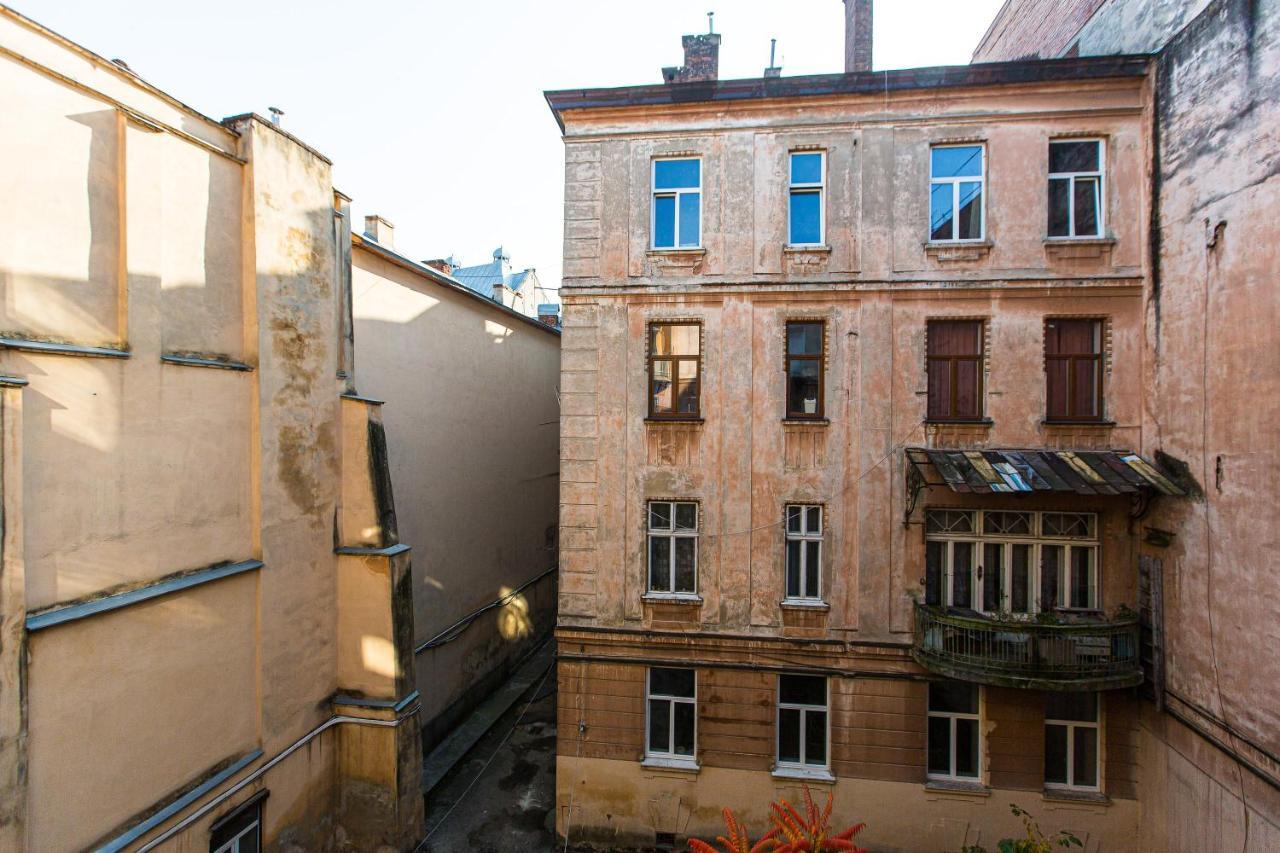 Квартира В Оренду На Копеника 12, Біля Палацу Потоцьких Leopoli Esterno foto
