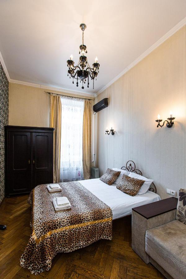 Квартира В Оренду На Копеника 12, Біля Палацу Потоцьких Leopoli Esterno foto